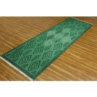 Grüner Handgeknüpfter Kelimteppich 150 X 200 cm 15 20 3 30 Grüner Handgeknüpfter Kelimteppich 150 X 200 cm 15 20 3 30 von CASAVANIHOMES