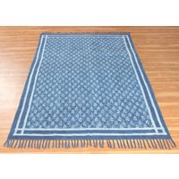 Handgefertigter Indigo Blue Area Rug Handmade Dabu Print Küchenteppich Baumwolle Kelim Teppich Esszimmer 3x5 5x8 6x9 Ft von CASAVANIHOMES