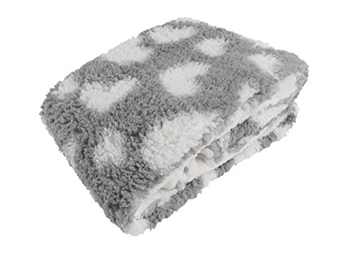 CB Home & Style Kuscheldecke Lammfell-Optik Herzen grau weiß XXL 150 x 200 cm Decke weich von CB Home & Style