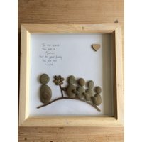 Handgefertigtes Pebble Art Bild Einzigartiges Geschenk Für Mama Handgefertigtes Pebble Art Bild Einzigartiges Geschenk Für Mama von CCBYVICKI