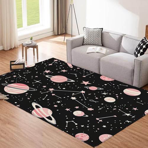 CEDNXOER Holzkohle Teppich Wohnzimmer 80x150cm rutschfest Kurzflor Schlafzimmer Hundeteppiche, Cartoon Planet Universum Sternbilder Waschbar Bettvorleger pflegeleicht Teppiche für Büro von CEDNXOER