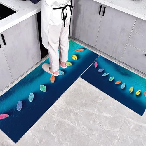 CEDNXOER Küchenteppiche rutschfest Dunkelblau Waschbar Bodenmatten-Set 2 Stück Natürlich Realistisch Küste Boote Anti-Ermüdungs-Stehläufer Für Eingangsbereich Flur Wäscherei, 40×60cm+40×120cm CEDNXOER Küchenteppiche rutschfest Dunkelblau Waschbar Bodenmatten-Set 2 Stück Natürlich Realistisch Küste Boote Anti-Ermüdungs-Stehläufer Für Eingangsbereich Flur Wäscherei, 40×60cm+40×120cm von CEDNXOER