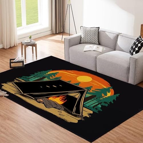 CEDNXOER Schwarz Teppich, 80x150cm Waschbare Große Wohnzimmer, Camping Abenteuer Teppiche für Schlafzimmer, Cartoon-Zelt-Lagerfeuer rutschfeste Low Pile Raumteppich für Küche Eingang Bad Kinderzimmer von CEDNXOER