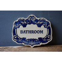 Badezimmer Schild/Wohndeko Wc Türdeko Badezimmer Vintage Dekor Türschild von CERAMICSbyVITA