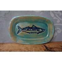 Türkiser Keramik Teller Mit Fisch/Blaues Serviertablett Geschenk Vom Fisch Lachsbild Türkiser Keramik Teller Mit Fisch/Blaues Serviertablett Geschenk Vom Fisch Lachsbild von CERAMICSbyVITA