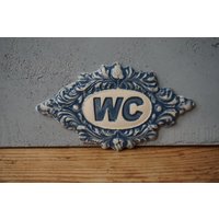 "Wc Schild "Badezimmerschild"/Vintage Mit Aufschrift "Kachel"." von CERAMICSbyVITA
