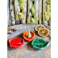 Handgefertigte Keramik Untersetzer, Geschenk, Weihrauch Wohnkultur, Kerze Kleine Platte, Großen Rose Blatt Kerzenhalter Handgefertigte Keramik Untersetzer, Geschenk, Weihrauch Wohnkultur, Kerze Kleine Platte, Großen Rose Blatt Kerzenhalter von CERAMICdesignSHOP