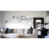 Zweig Mit Blüte Vinyl Wandaufkleber. Bringen Sie Mit Diesem Wunderschönen Aufkleber Ein Stück Natur in Ihr Zuhause von CEgraphicstore