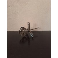 Ein Reststück Eines Jugendstil Gusseisen-Lüsters, Der Z.b. Als Griff Verwendet Werden Soll von CEsourced