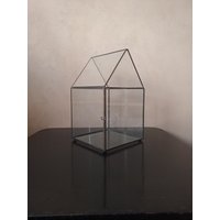 Vintage Glas Und Kupfer Vitrine/Haus Mit Verriegelter Tür von CEsourced