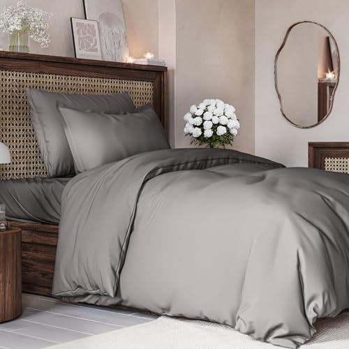 3-TLG. Bettwäsche Set 240x220 cm mit Bettbezug und 2 Kissenbezügen 80x80cm - Mikrofaser Bettbezug weich atmungsaktiv pflegeleicht - Reißverschluss & Eckbänder - Oeko-TEX Zertifiziert - 3PC Dunkelgrau von CGK Unlimited