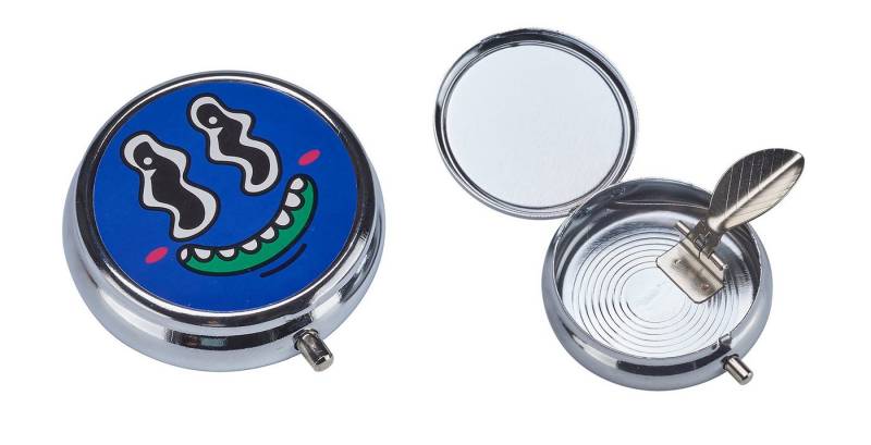 CHAMP Aschenbecher Taschen ASCHENBECHER "Funny Faces" Ø5cm Deckel aus Metall 46 (Blau), rund Mini Taschenaschenbecher Reiseaschenbecher Reise Outdoor von CHAMP