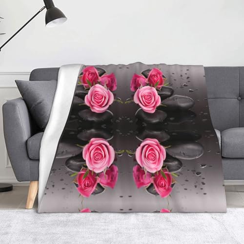 CHANGLEI Spa-Decke aus weichem Flanell mit Stein- und Rosenblumen, 152,4 x 127,7 cm, leicht, warm, einseitig bedruckt, für Sofa, Camping, Reisen, Anti-Pilling, maschinenwaschbar CHANGLEI Spa-Decke aus weichem Flanell mit Stein- und Rosenblumen, 152,4 x 127,7 cm, leicht, warm, einseitig bedruckt, für Sofa, Camping, Reisen, Anti-Pilling, maschinenwaschbar von CHANGLEI