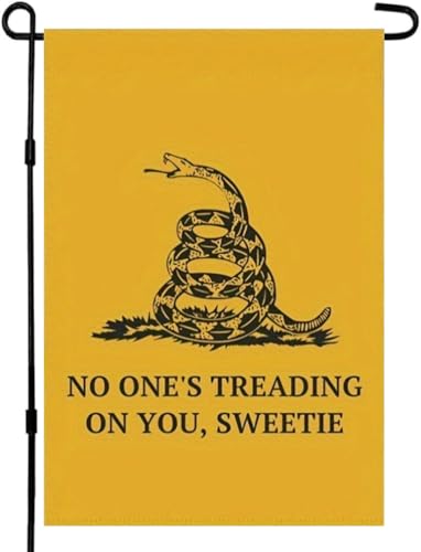 CHAONENG Doppelseitige Premium-Gartenflagge, Aufschrift "No one 's treading on you", Sweettie Gartenflaggen für Heimdekoration, wetterbeständig und doppelt genäht, 45,7 x 30,5 cm von CHAONENG