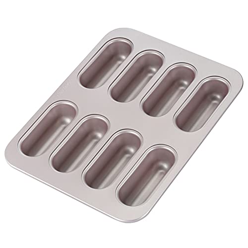 CHEFMADE Twinkie Kuchen Pan, 8-hohlraum Nicht-Stick Mini Hotdog-Geformt Muffin Backformen für Ofen und Instant Topf Backen (Champagne Gold) von CHEFMADE