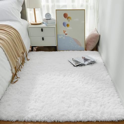 CHENMIAO Teppich Wohnzimmer 150 x 240 cm Flauschig Hochflor Extra Shaggy Weicher Wohnzimmerteppich Anti-Rutsch-Rückseite für Schlafzimmer Kinderzimmer, Weiß CHENMIAO Teppich Wohnzimmer 150 x 240 cm Flauschig Hochflor Extra Shaggy Weicher Wohnzimmerteppich Anti-Rutsch-Rückseite für Schlafzimmer Kinderzimmer, Weiß von CHENMIAO
