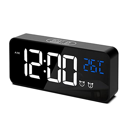 CHEREEKI Digitaler Wecker, LED Digitaluhr mit Temperaturanzeige Tragbarer Spiegelalarm Tischuhr mit 2 Alarmen 10 Alarmtöne USB Wiederaufladbar 4 Helligkeit und Lautstärke Regelbar, 12/24 Stunden von CHEREEKI