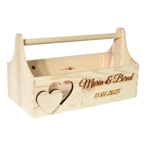 CHICCIE Geschenkkorb zur Hochzeit Personalisierbar mit 3D Herz Namen Datum 34x18x20cm - Natur Holzkiste Geschenkidee Präsentkorb Hochzeitsgeschenk CHICCIE Geschenkkorb zur Hochzeit Personalisierbar mit 3D Herz Namen Datum 34x18x20cm - Natur Holzkiste Geschenkidee Präsentkorb Hochzeitsgeschenk von CHICCIE