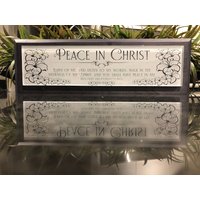 Glas-Zeichen Auf Holz Basis - Lds Gegenseitige Thema 2018 Mittlere Größe Graviert Und Bemalt "Frieden in Christus" von CHISUL