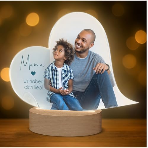 CHRISCK design LED Foto in Herzform mit Beleuchtung und Holzständer - personalisierte Geschenke für Partner Freund Freundin Geburtstag - Fotogeschenk Geschenkidee von CHRISCK design