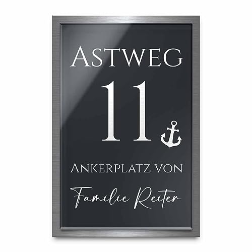 Designer Hausnummer Namensschild aus Hochglanz Acrylglas und V2A Edelstahl mit Gravur Türschild Eingangsschild 20x30cm von CHRISCK design