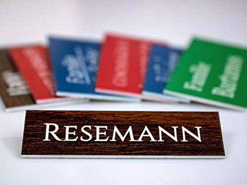 Klingelschild Türschild mit Gravur Türschilder in versch. Größen und Farben für die Haustür - Briefkasten Namensschild selbstklebend Briefkastenschild Rot Schwarz Holz Weiß von CHRISCK design