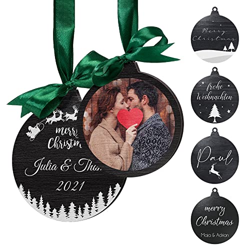 Individueller Holzanhänger Weihnachten - Christbaumkugel Weihnachtskugeln mit Foto Namen Text personalisiert - Christbaumschmuck Holz schwarz mit Bild - Geschenkanhänger Tannenbaum von CHRISCK design