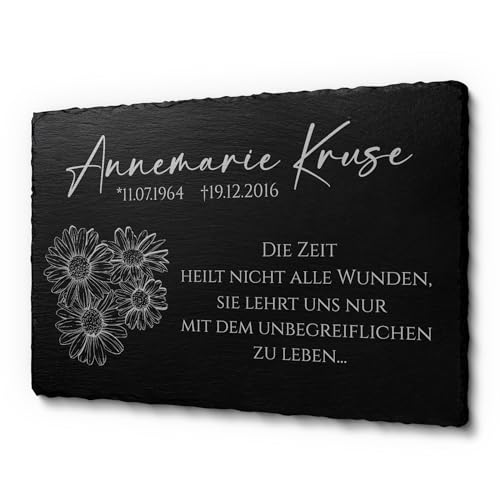 Schieferplatte für den Garten oder Innen- & Aussenbereich | Grabschmuck Schiefertafel aus Schiefer | Gedenktafel mit personalisierter Gravur für Menschen - 30x20 cm von CHRISCK design