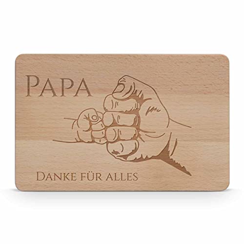 Papa Brettchen aus Holz als Vatertagsgeschenk mit individueller Gravur - Frühstücksbrett personalisiert für den besten Papa der Welt - Geschenke Vatertag von CHRISCK design