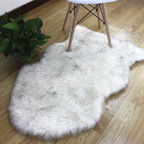 CHUYIX Plüsch Flauschige Teppiche Künstlicher Plüschteppich Kunstwolle Weiche Teppich Rutschfester Kunstfell Matte Rund Lammfell Fellteppich für Schlafzimmer Wohnzimmer Weißgraue 60x90cm von CHUYIX