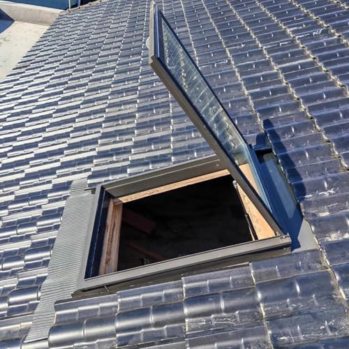 Dach Dachfenster 60/70/80cm Dachfenster mit gehärtetem Glas, Anpassbare große Dachscheine für geneigt und flaches Dach, Heavy Duty Egress Dachlicht für Dachboden/Keller(60x75cm/23.6x29.5inch) von CHZDPP