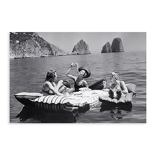 Leinwandposter "Floating Luncheon", Frauen essen Spaghetti am Capri-See, Schlafzimmer, Dekoration, Sport, Landschaft, Büro, Raumdekoration, Geschenk, ungerahmt, 60 x 90 cm von CINASA