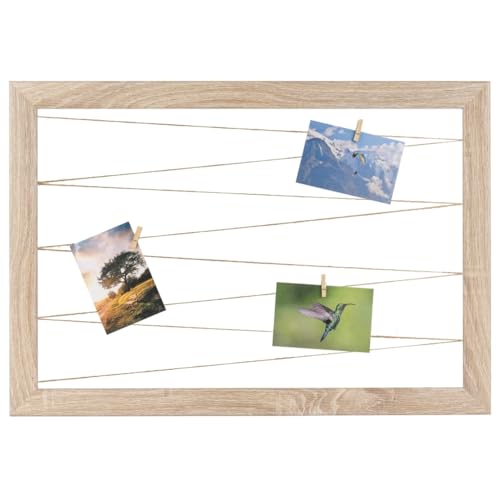CLAMARO 'Neo Collage Line' Fotohalter 65x45 cm | Eiche Sonoma | Querformat Bilderrahmen mit Fotoleine aus Juteband und Holzklammern | Ideal als Fotocollage Galerie, Fotowand oder Fotorahmen CLAMARO 'Neo Collage Line' Fotohalter 65x45 cm | Eiche Sonoma | Querformat Bilderrahmen mit Fotoleine aus Juteband und Holzklammern | Ideal als Fotocollage Galerie, Fotowand oder Fotorahmen von CLAMARO