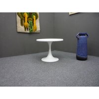 Runder Plastik Tulip Couchtisch 1960Er 70Er Space Age Design von CLICKWERKARONGE