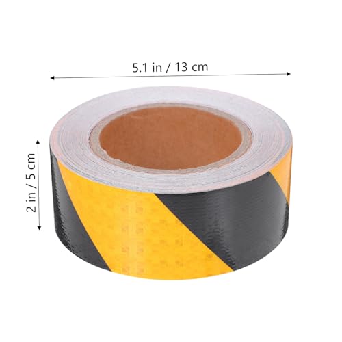 CLISPEED Reflektorband Selbstklebend Wetterfestes Langlebiges Warnband mit Schwarzem Schrägstreifenmuster Reflektierender Aufkleber für LKW und Straßenverkehrssicherheit CLISPEED Reflektorband Selbstklebend Wetterfestes Langlebiges Warnband mit Schwarzem Schrägstreifenmuster Reflektierender Aufkleber für LKW und Straßenverkehrssicherheit von CLISPEED