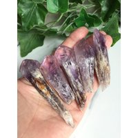 Amethyst Raw Mini Wand Amethyst Raw Mini Wand von COCOROCRYSTAL