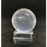 Blue Fog Quartz Sphere Blue Fog Quartz Sphere von COCOROCRYSTAL