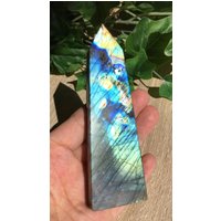 Labradorite Tower Labradorite Tower von COCOROCRYSTAL