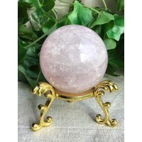 Lavender Rose Quartz Sphere Lavender Rose Quartz Sphere von COCOROCRYSTAL