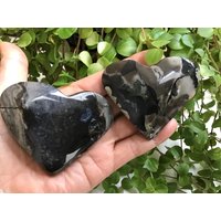 Volcano Agate Heart von COCOROCRYSTAL