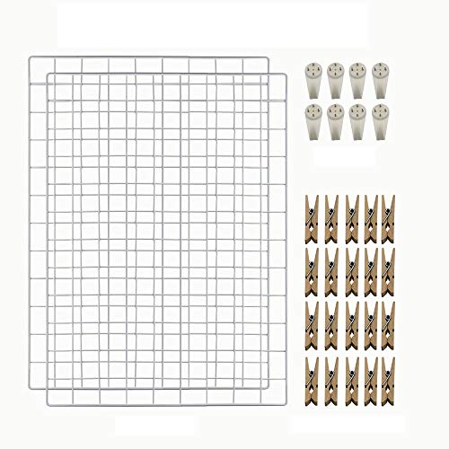 CODIRATO 2 Stück Eisen Gitter Fotowand Weiß Wall Grid Panel mit Haken und Holzklammern Display Grid für DIY Wanddekoration Familie, Küche, Büro(64 x 45 cm) von CODIRATO