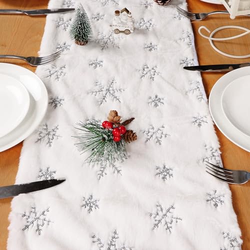 COLOFALLA 30 x 120cm Tischläufer Kunstfell Weiß Tischläufer Weihnachten Tischläufer Fell Tischband Weihnachten Tischdecke Winter Weihnachtsdeko Hochzeit Esstisch Deko (Schneeflocken) von COLOFALLA