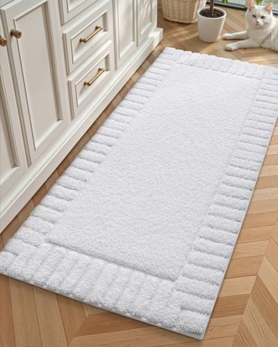 COLOR&GEOMETRY Lange Badteppiche rutschfest Waschbar- 60 x 110 cm Absorbierende Badvorleger Weiche Badezimmerteppich, Weiß Badematte für Badezimmerboden, Dusche, Badewanne, Waschküche von COLOR&GEOMETRY