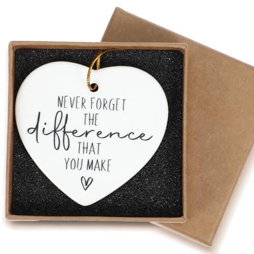 COMNICO Dankeschön-Geschenke “Never Forget The Difference That You Make” Keramik-Ornament Andenken Herzschild Abschied Ruhestand Wertschätzung für Frauen, Männer, Kollegen, Chef, Lehrer von COMNICO