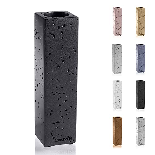 Concrette Blumenvase für Tischplatte Rechteckig und Schlank Handgefertigt aus Architektonischem Beton Originell Geformtes Design mit Kleinen Löchern Höhe 220 mm Schwarzmetallic von CONCRETTE