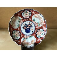Dekorative Teller Imari Japan Um 1900 von CONTRASTES