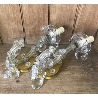 Schöne Applikationen Zu Einer Metalllampe Und Glas Mit Tassels Schöne Applikationen Zu Einer Metalllampe Und Glas Mit Tassels von CONTRASTES