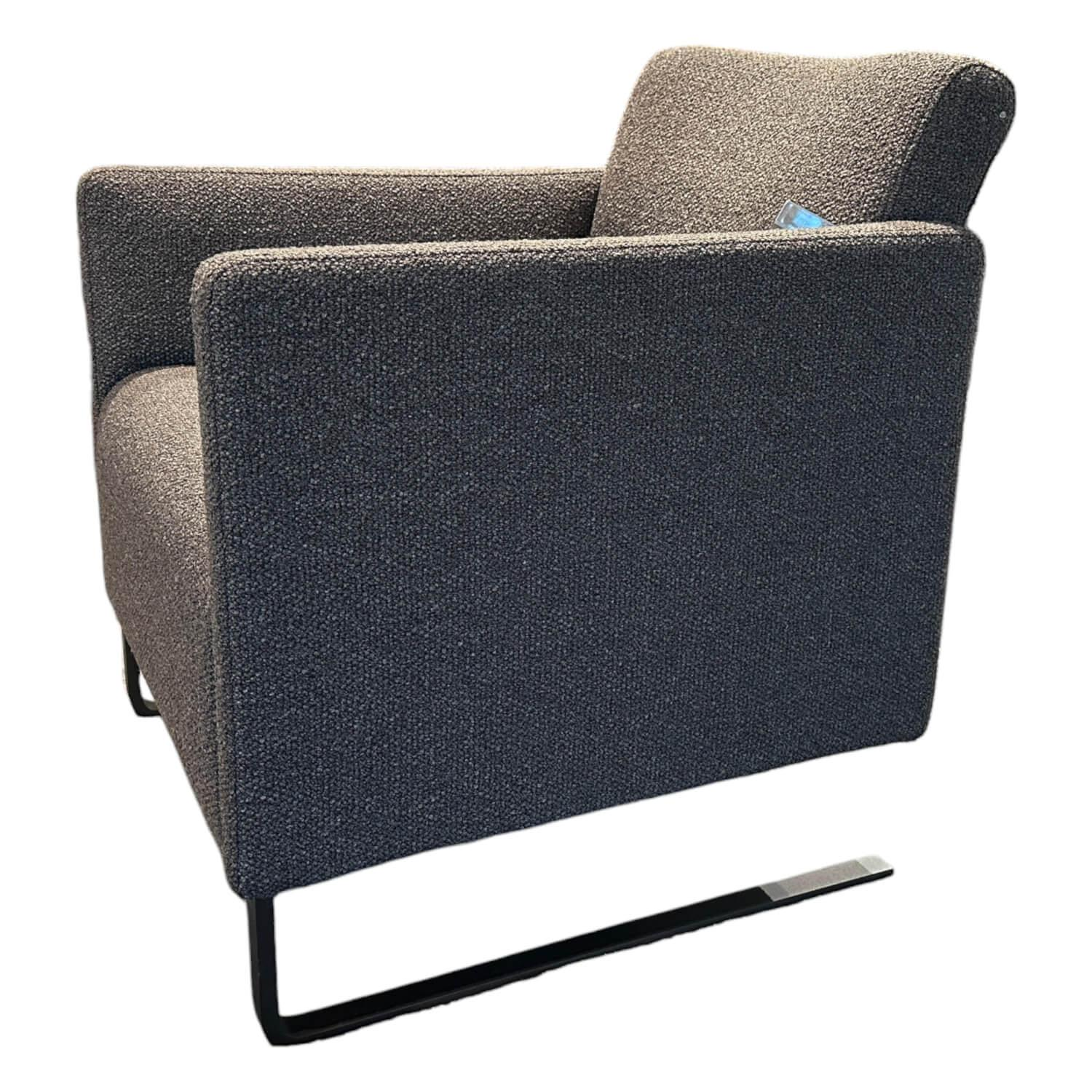 Sessel Rawi Stoff 8209 Marone Grau Kufen Schwarzbraun Sessel Rawi Stoff 8209 Marone Grau Kufen Schwarzbraun von COR