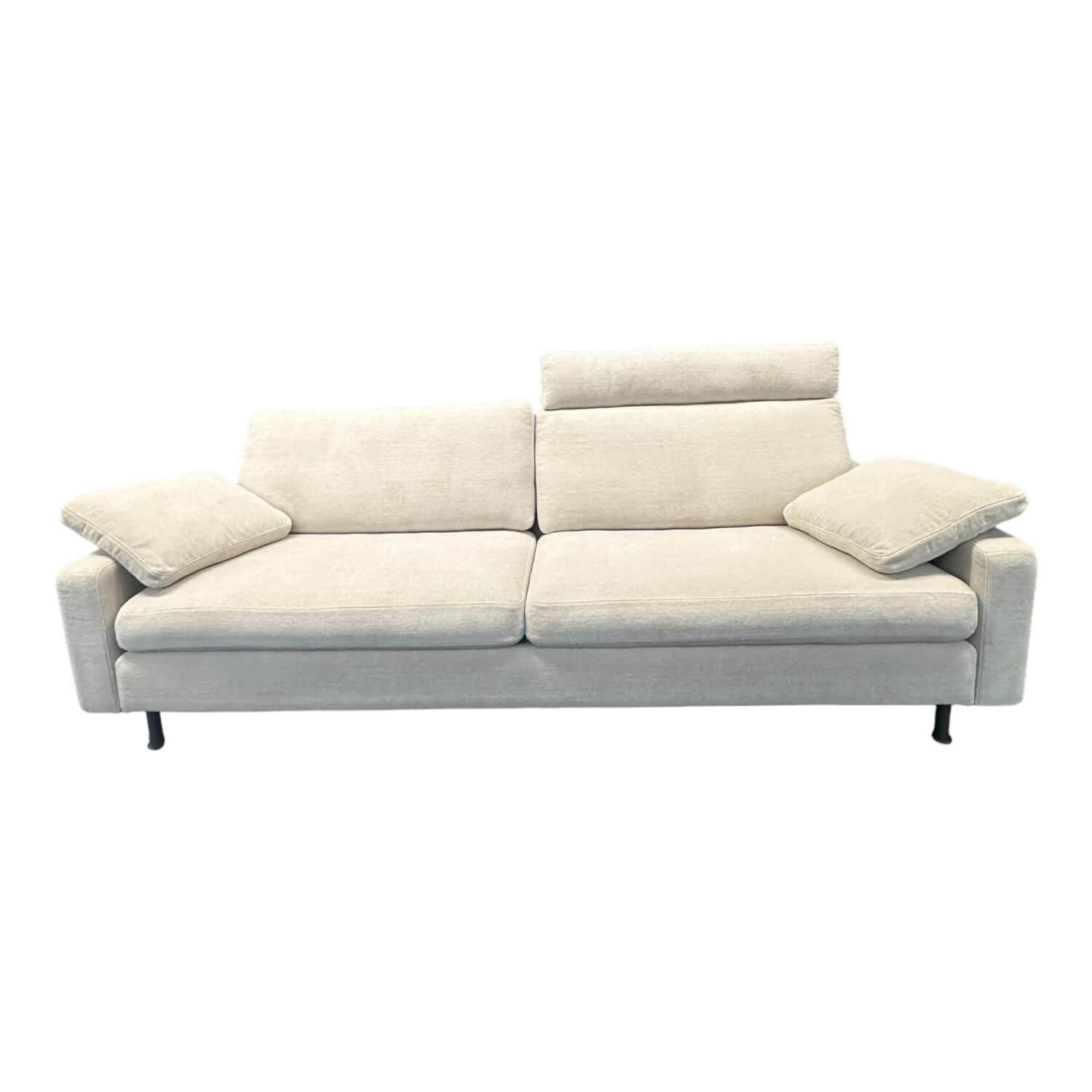 Sofa Conseta 140210 Bezug Stoff 8141 Wollweiß Tellerfüße Lack Elephant Grau Inkl... von COR