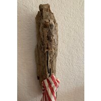 Garderobenständer Aus Treibholz Und Ein Geschirrtuchhaken von CREAFLEURETTE